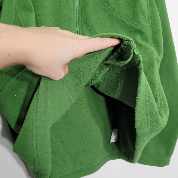 Green Tadoussac Quebec Soft Fleece Cozy Warm Zipper Pockets Lightweight Unisex - Picture 6 of 12